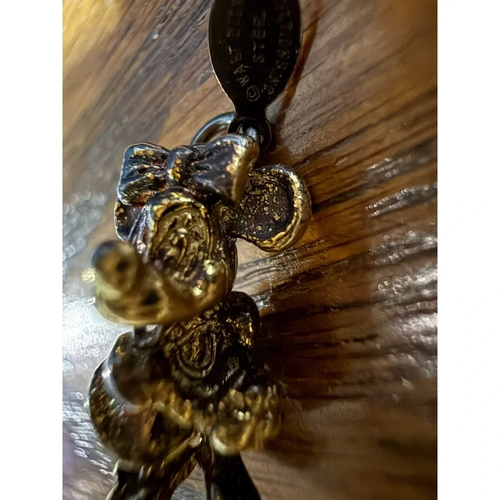 Vintage Disney Minnie Mouse 925 Sterling Silver Charm Cute Clasped Hands on Side